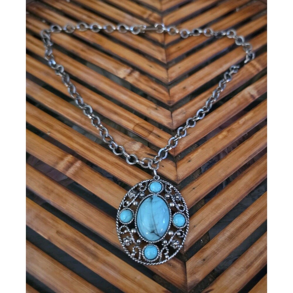 Vintage Silver Tone Faux Turquoise Filigree Oval Statement Pendant Necklace - Picture 4 of 9